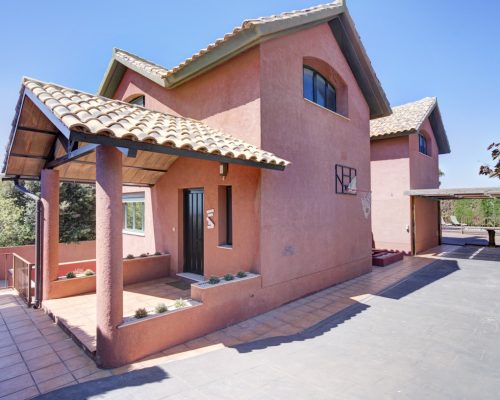 WhatsApp Image 2024-11-08 at 09.19.19 (2)